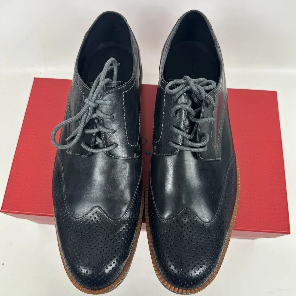 Donald J Pliner EDD-61 Black Wingtip Sneaker Style Dress Shoes Men's Size 11.5 M